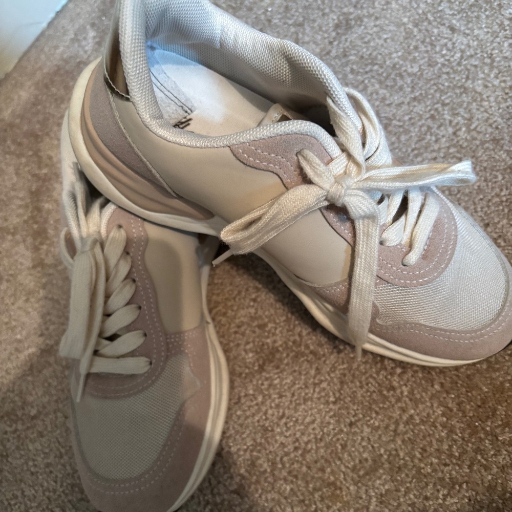 Vintage Havana Sneakers